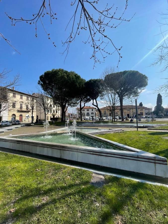 La Casa Nel Vicolo Leilighet Altopascio Eksteriør bilde